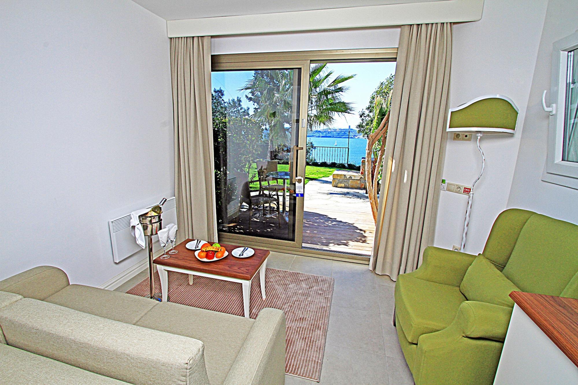 Manastir Hotel & Suites Bodrum Exterior photo