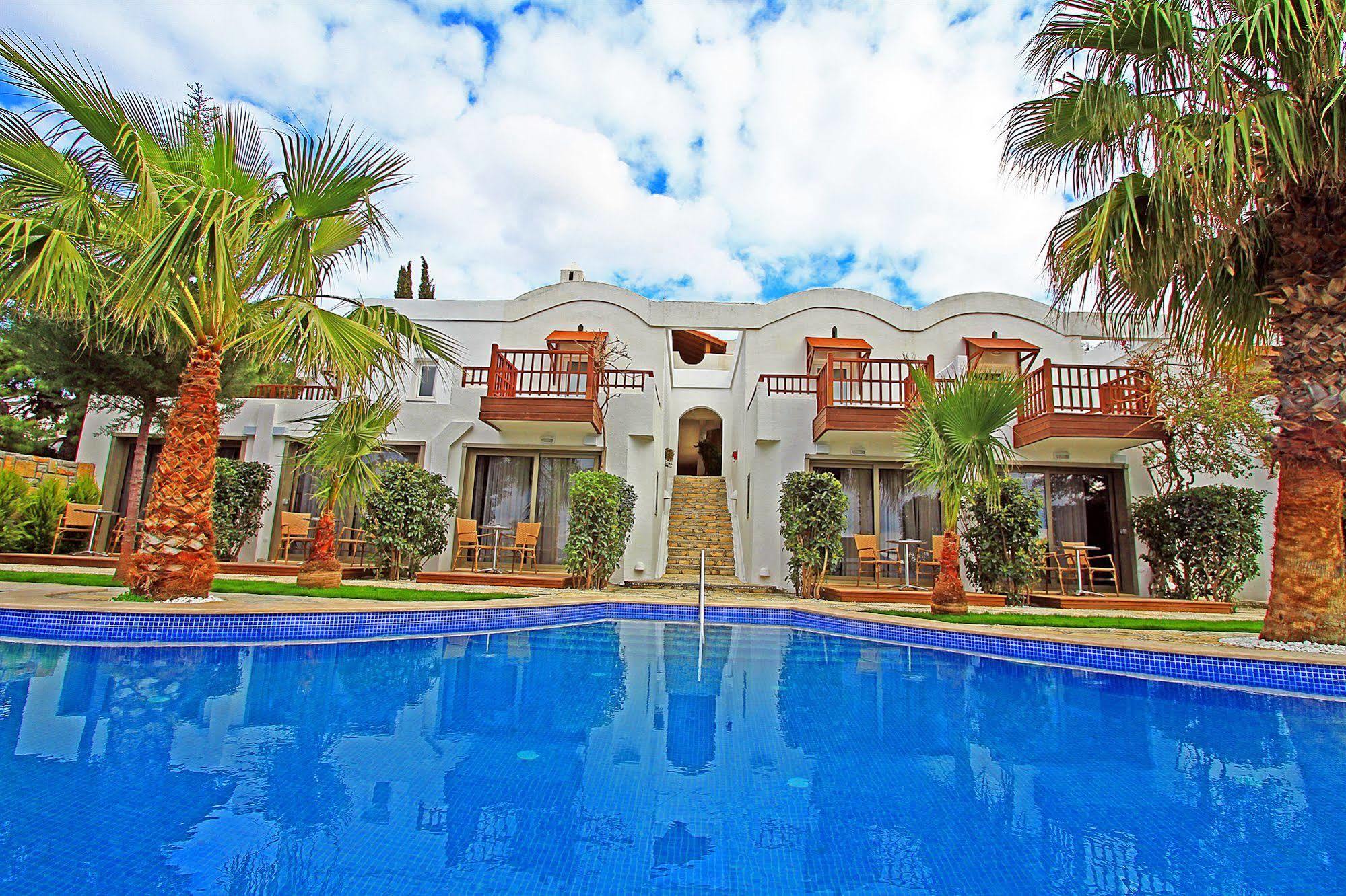 Manastir Hotel & Suites Bodrum Exterior photo